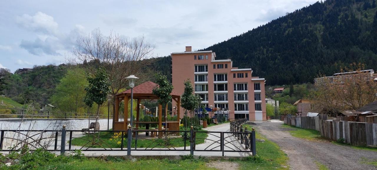 New Apartments In Borjomi Ngoại thất bức ảnh